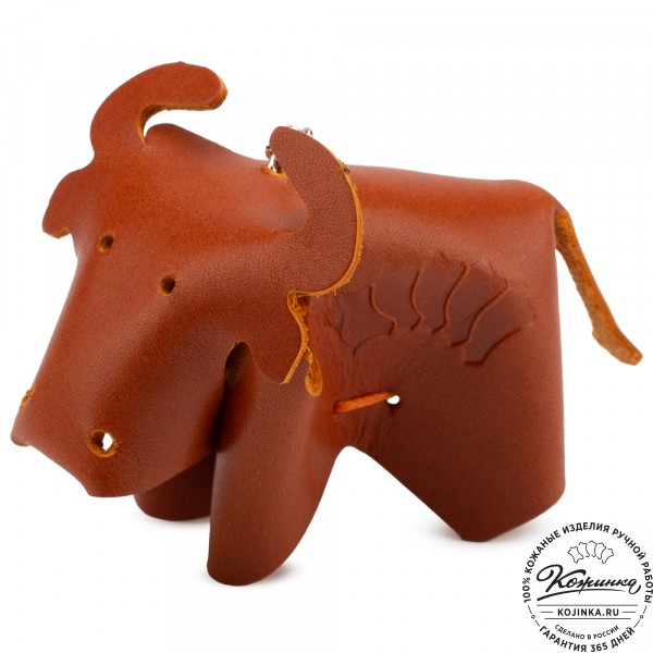 Кожаный брелок "Бычок" (рыжий). фото 1