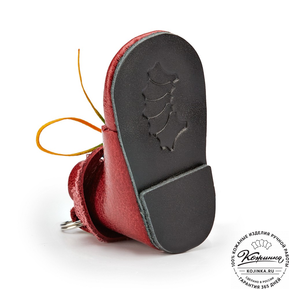 Кожаный брелок "Ботинок" (малина)