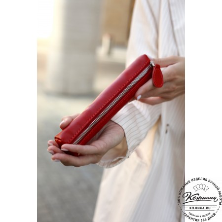 Кожаная мини-косметичка "Лонг" (чёрная)