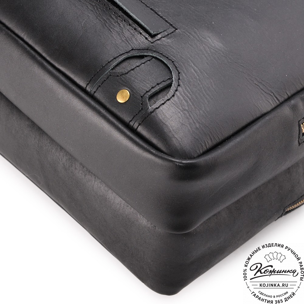 Кожаная мужская сумка-рюкзак "Генри" (чёрная)