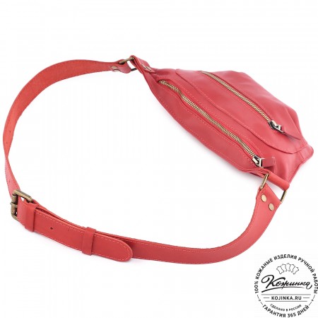  Кожаная сумка на пояс "Рики" (красная)