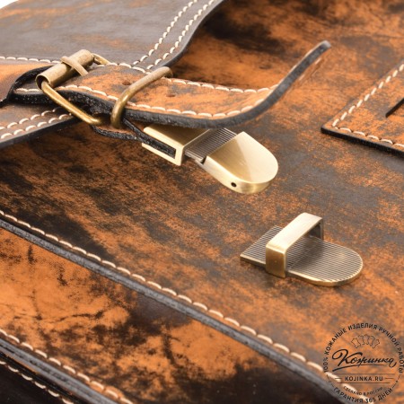 Кожаный портфель-кофр "Адъютант" (коричневое старение)