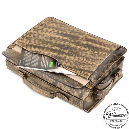 Кожаный портфель-кофр "Адъютант" (пепел глянец) 