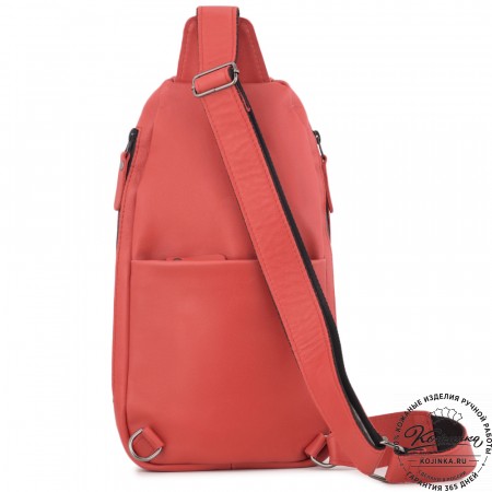 Кожаная сумка на грудь "Вульф" (красная)