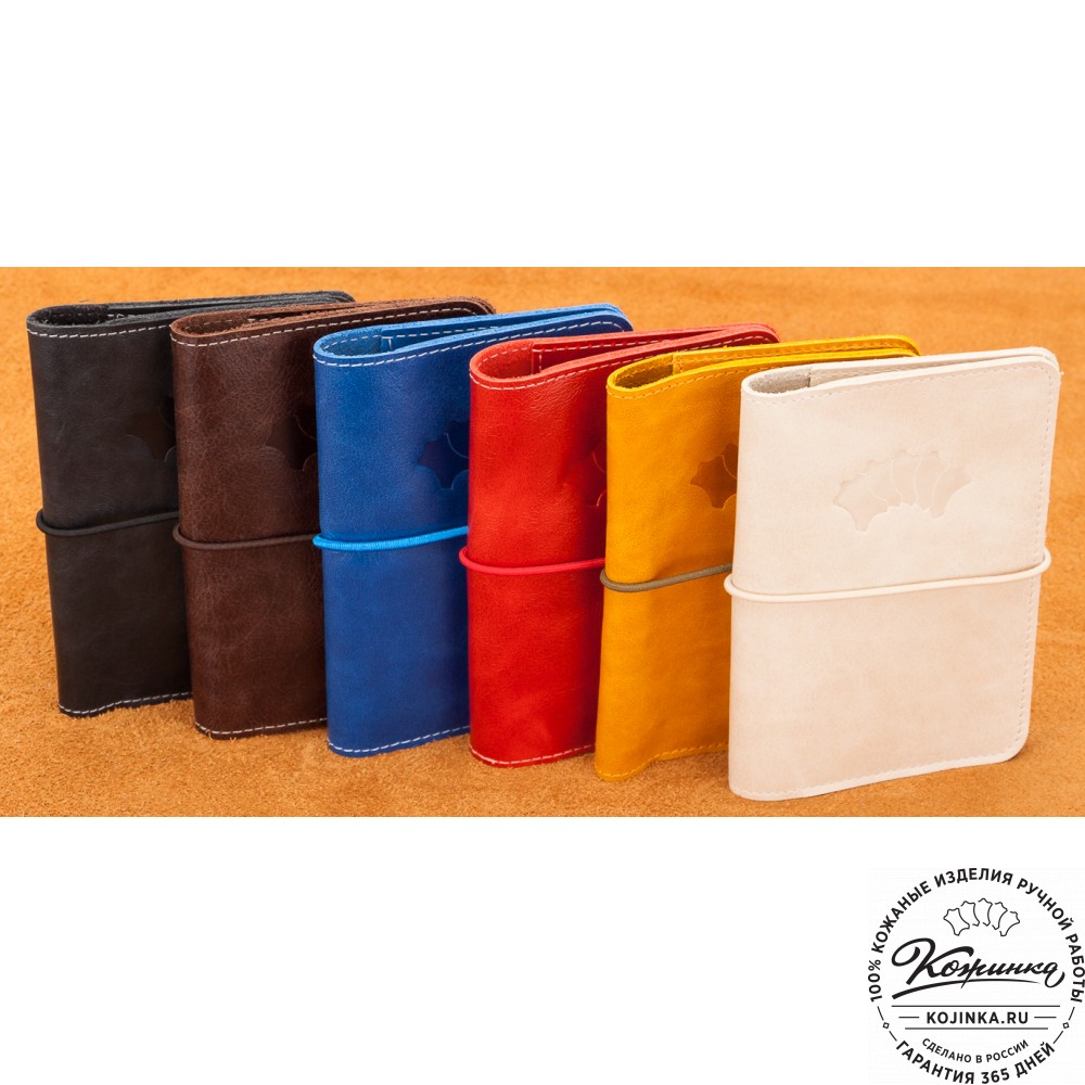 Кожаная обложка на паспорт Прага (синяя)